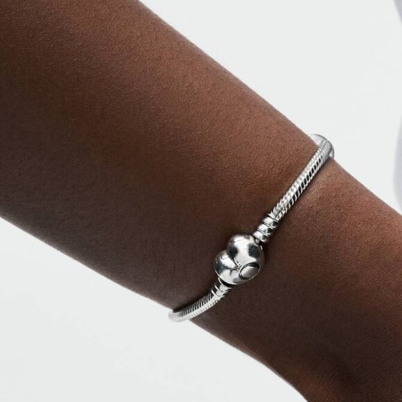PNADORA BRACELET SILVER - NEW WITH TAGS - Picture 1 of 3
